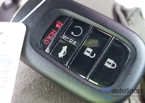 2025 Honda Civic Sport z USA, uszkodzony, nr VIN 2HGFE2F52SH523711